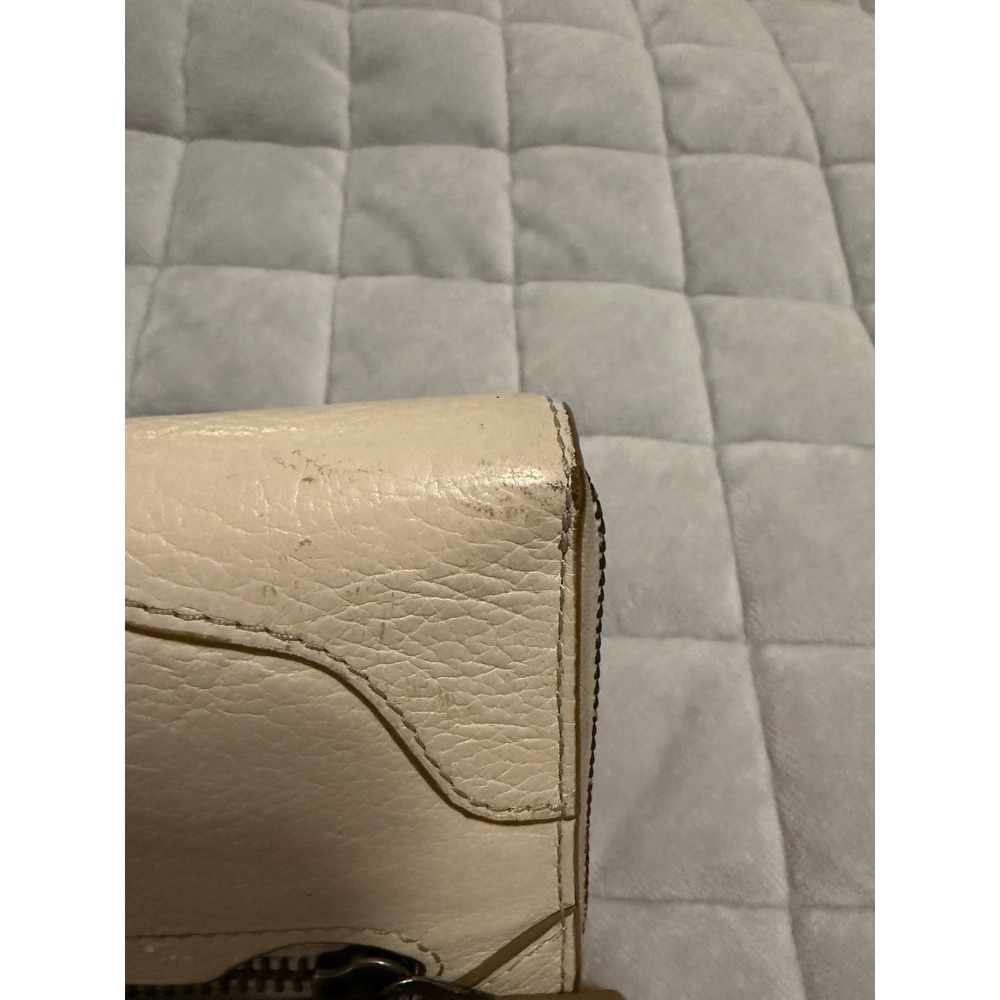 Coach Cream Pebbled Leather Trunk Style Zip Around Wallet - Picture 7 of 15